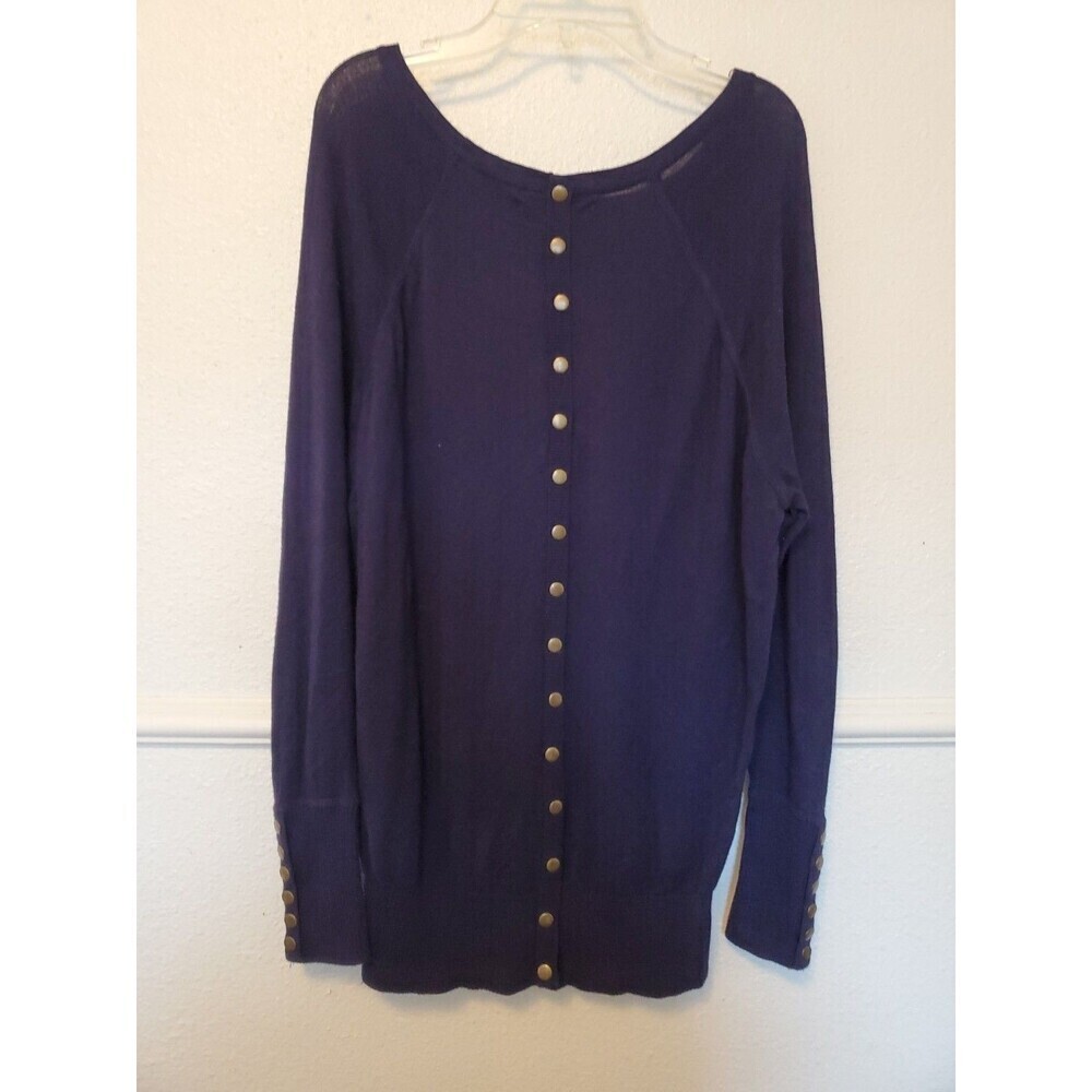 If It Were Me Women’s M Long Sleeve Boat Neck Knit Top Brass Buttons at the back - Picture 5 of 11